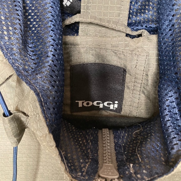 Toggi activity Vest - Picture 2 of 12